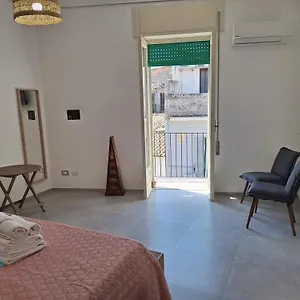 2* Affittacamere Pura Vida Barocca